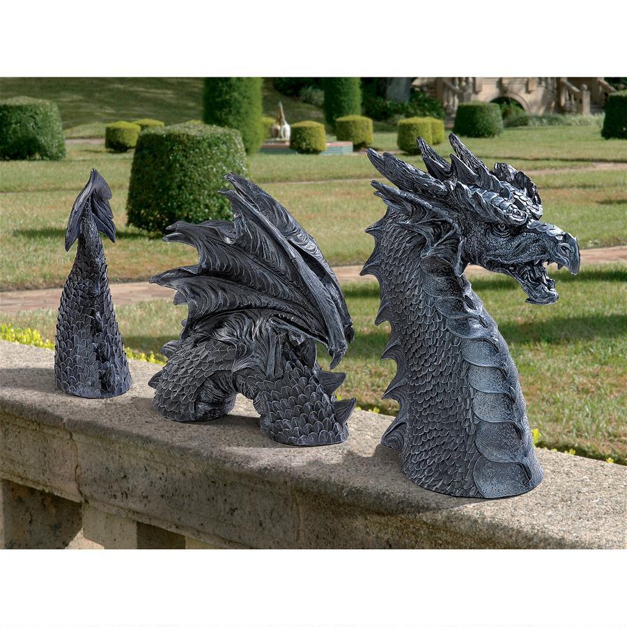 ©The Dragon of Falkenberg Castle Moat