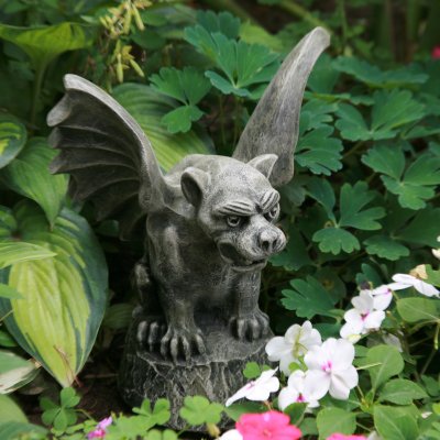  Gargoyle Statues